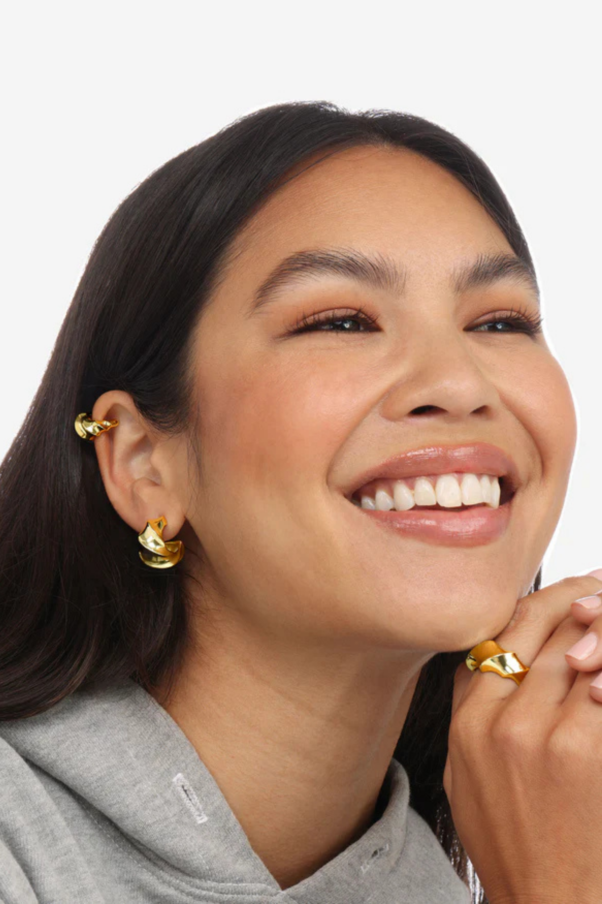 Melinda Maria With a Twist Hoops