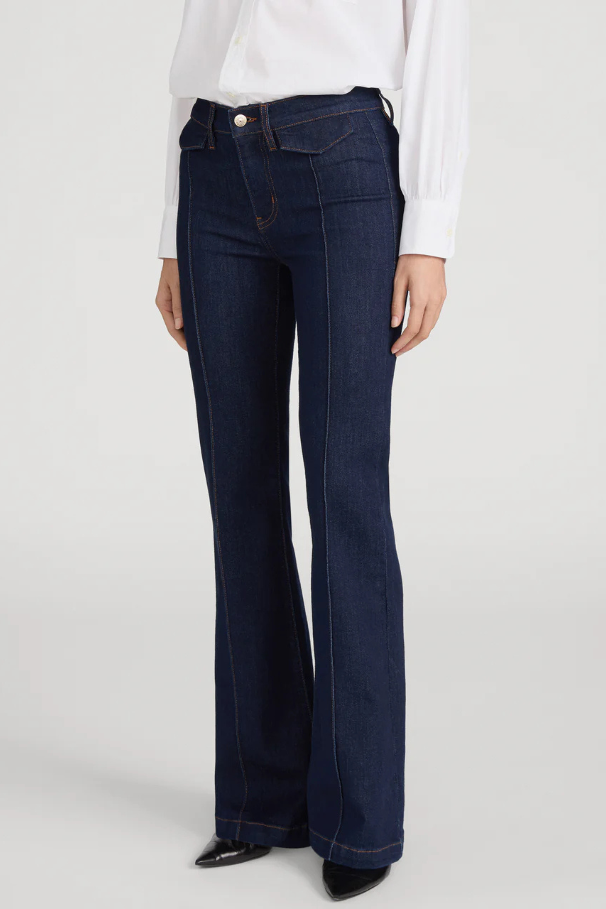 FRAME The Icon Trouser in Rinse