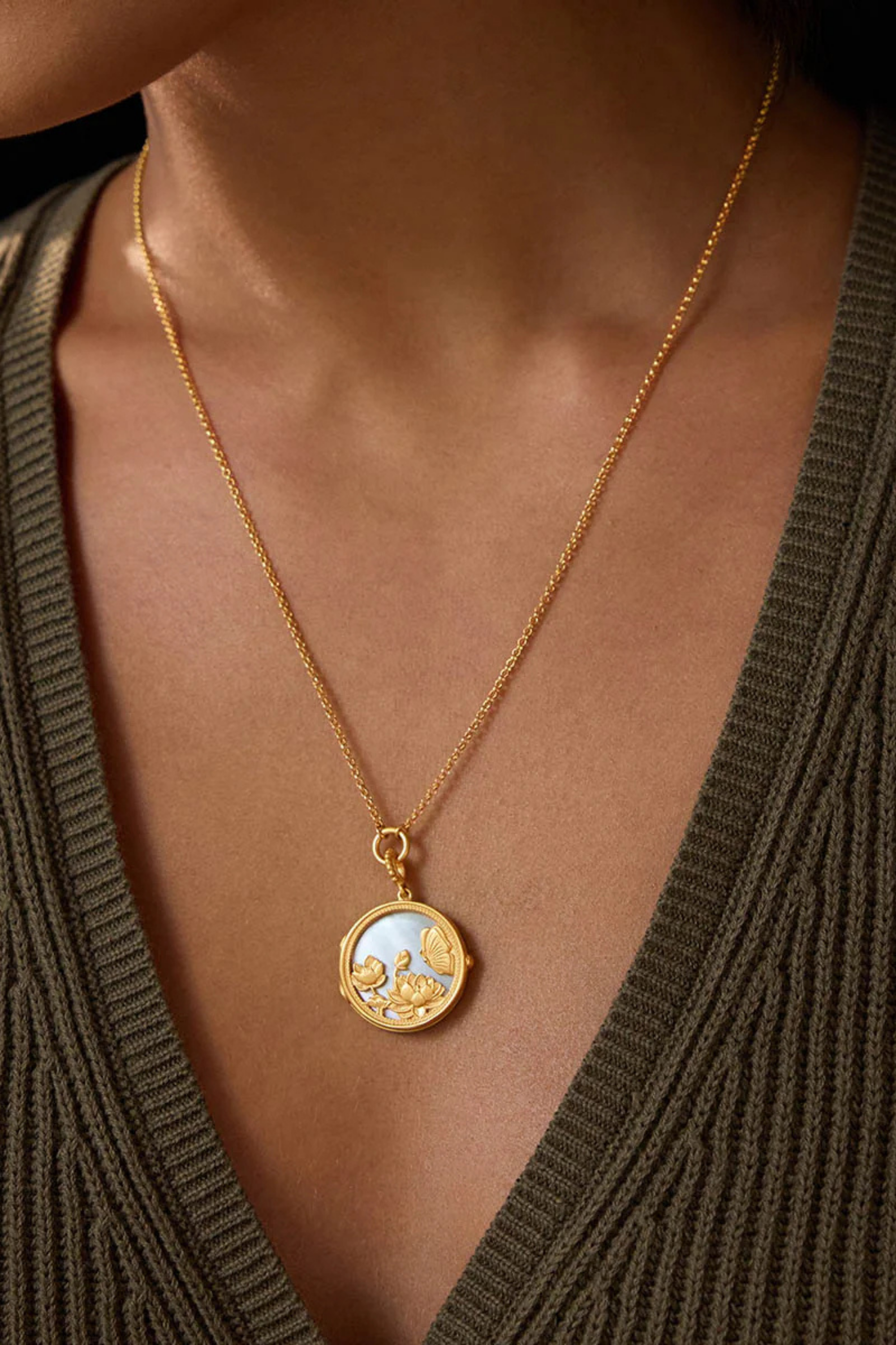 Satya 18" Mother Nature Locket
