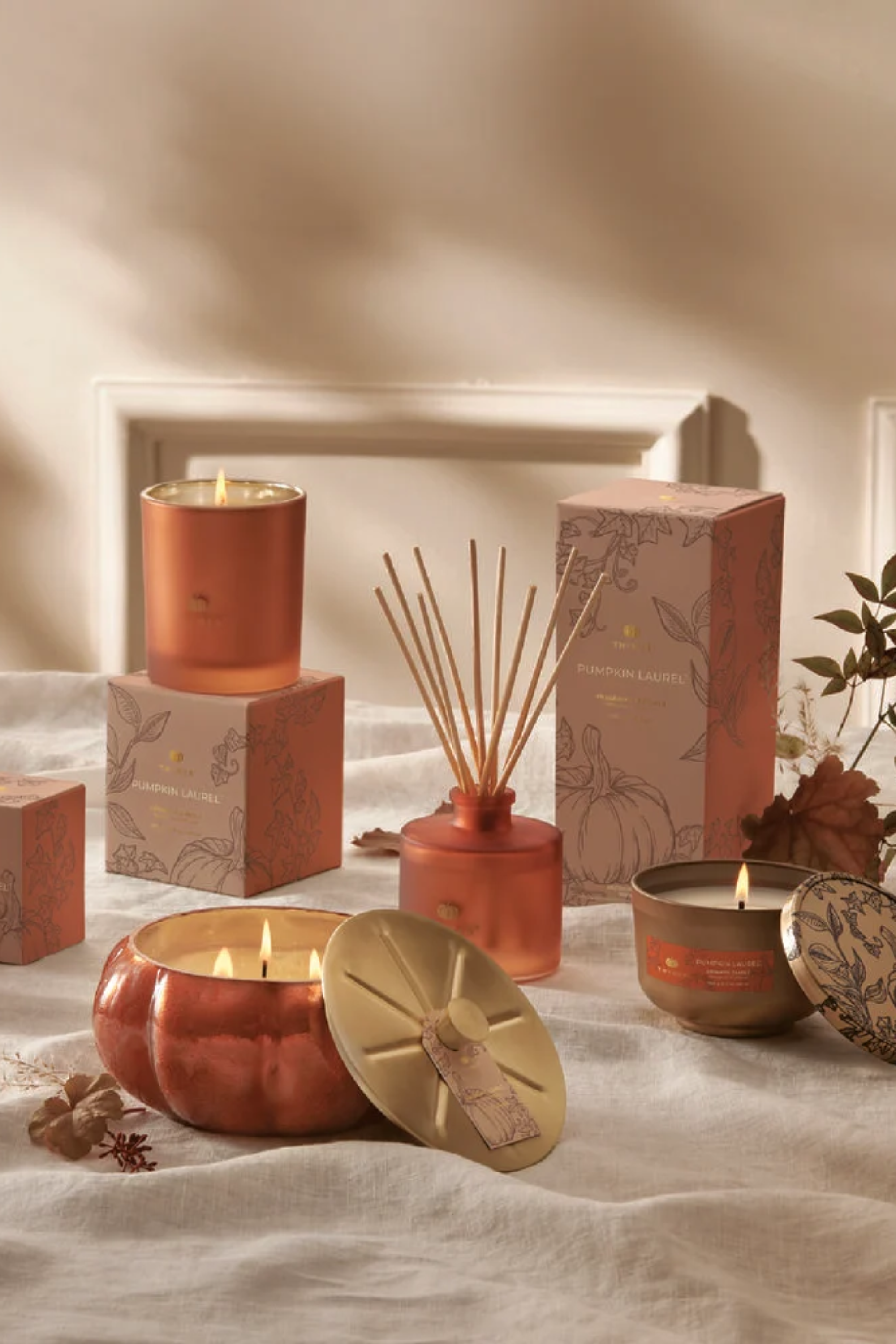 Thymes Pumpkin Laurel 4oz Petite Diffuser