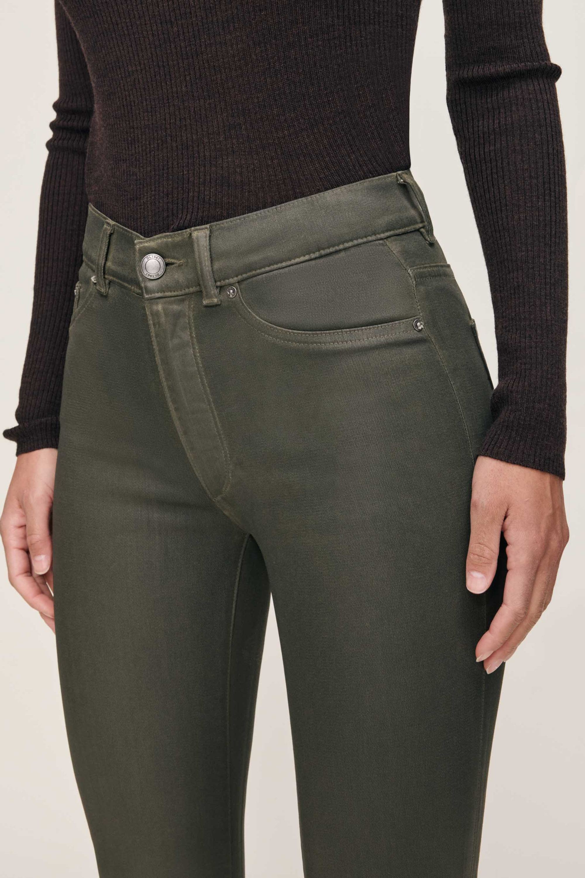 DL1961 Bridget Boot Crop Moss Coated