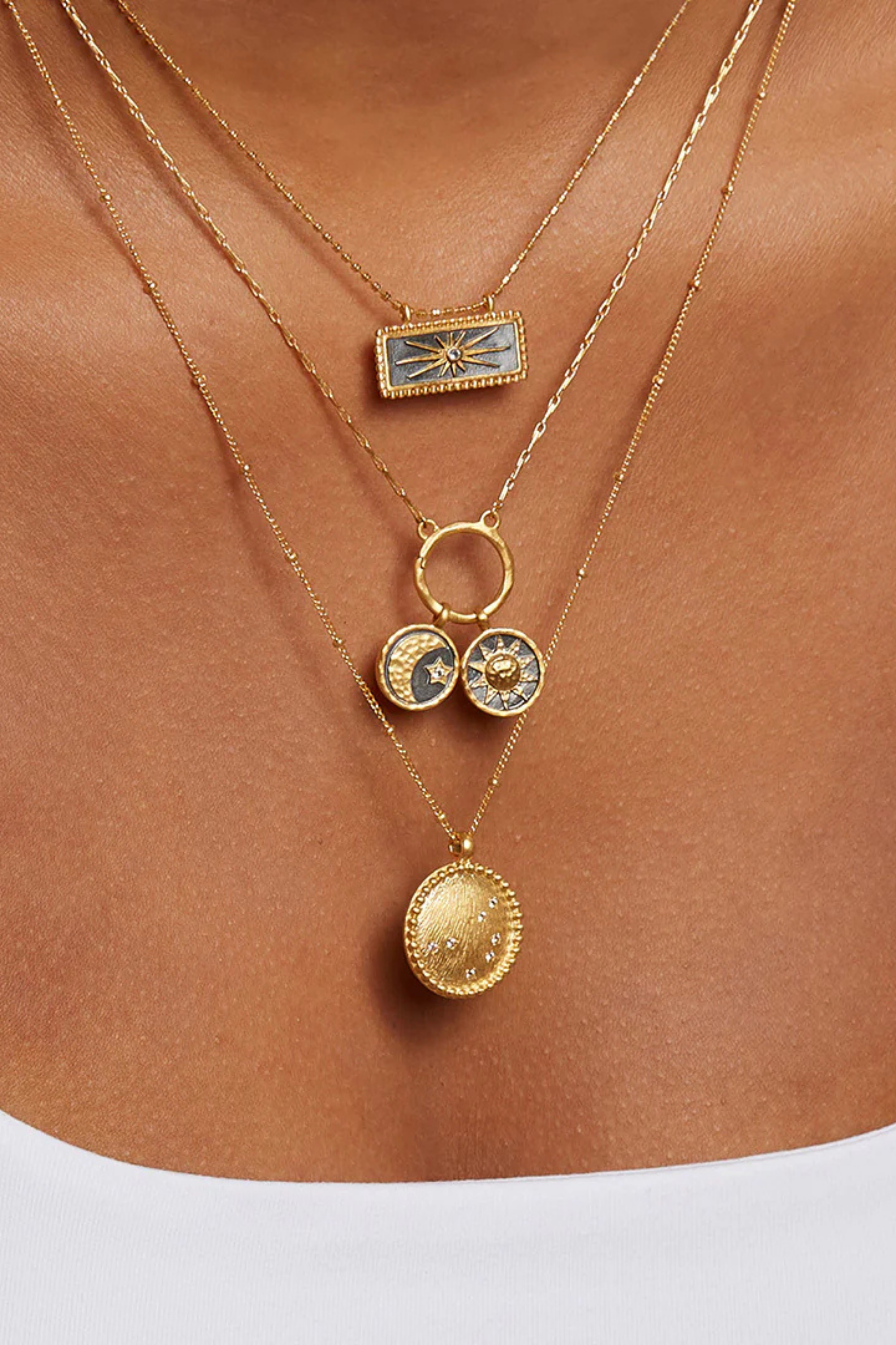 Satya Pleiades White Topaz Necklace