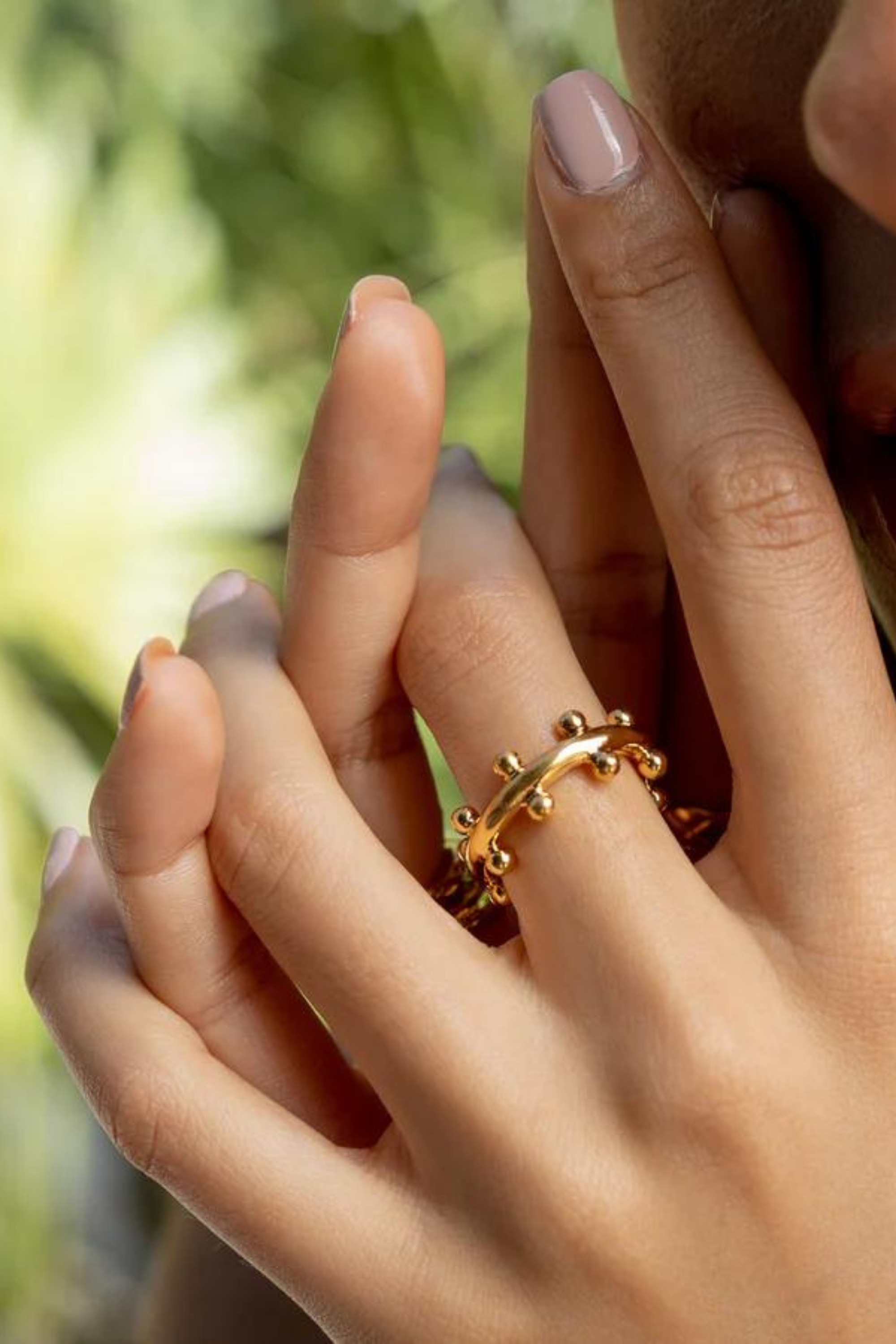 Sahira Cindy Stud Ring