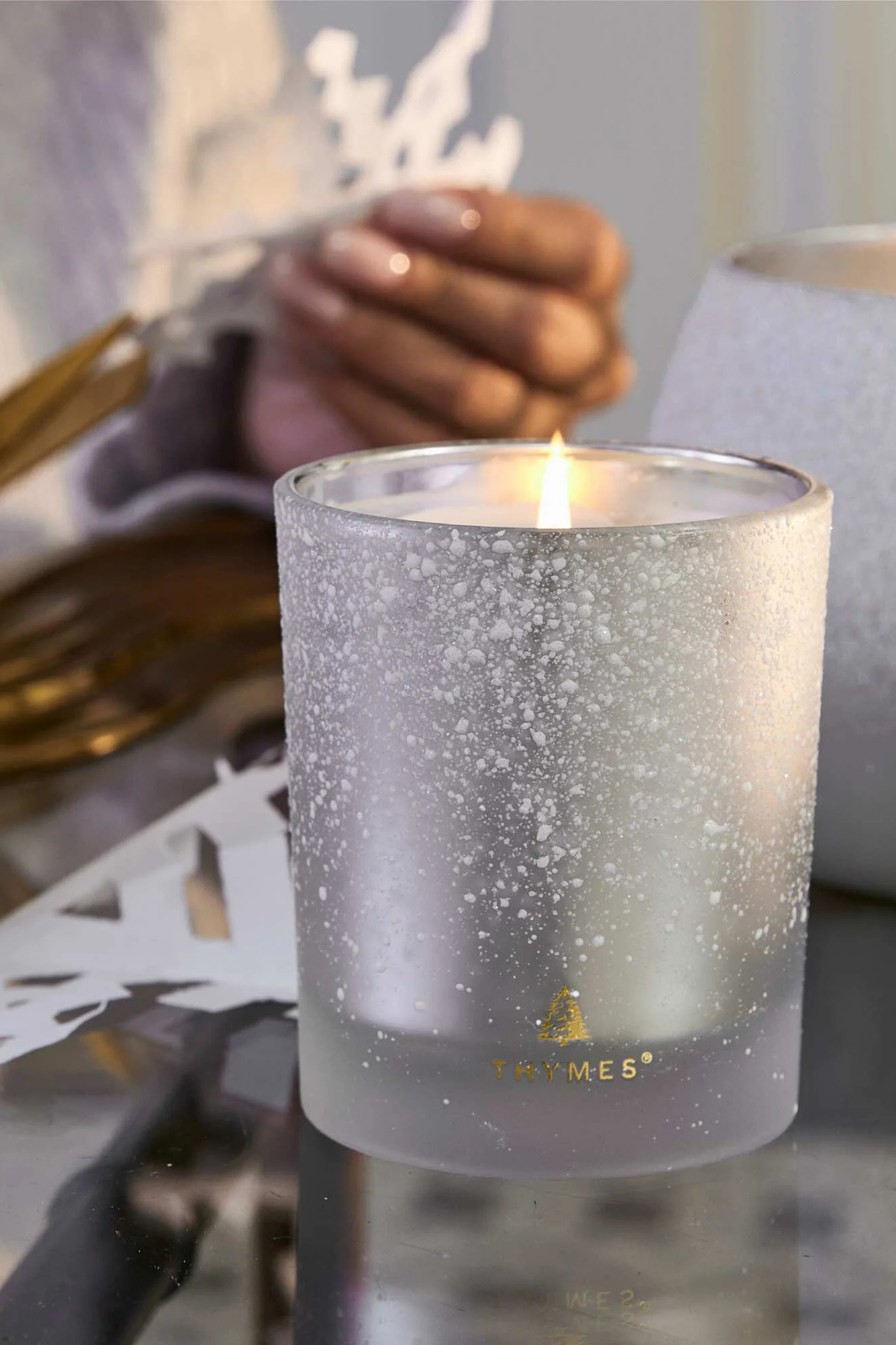 Thymes Frasier Fir Medium Poured Flocked