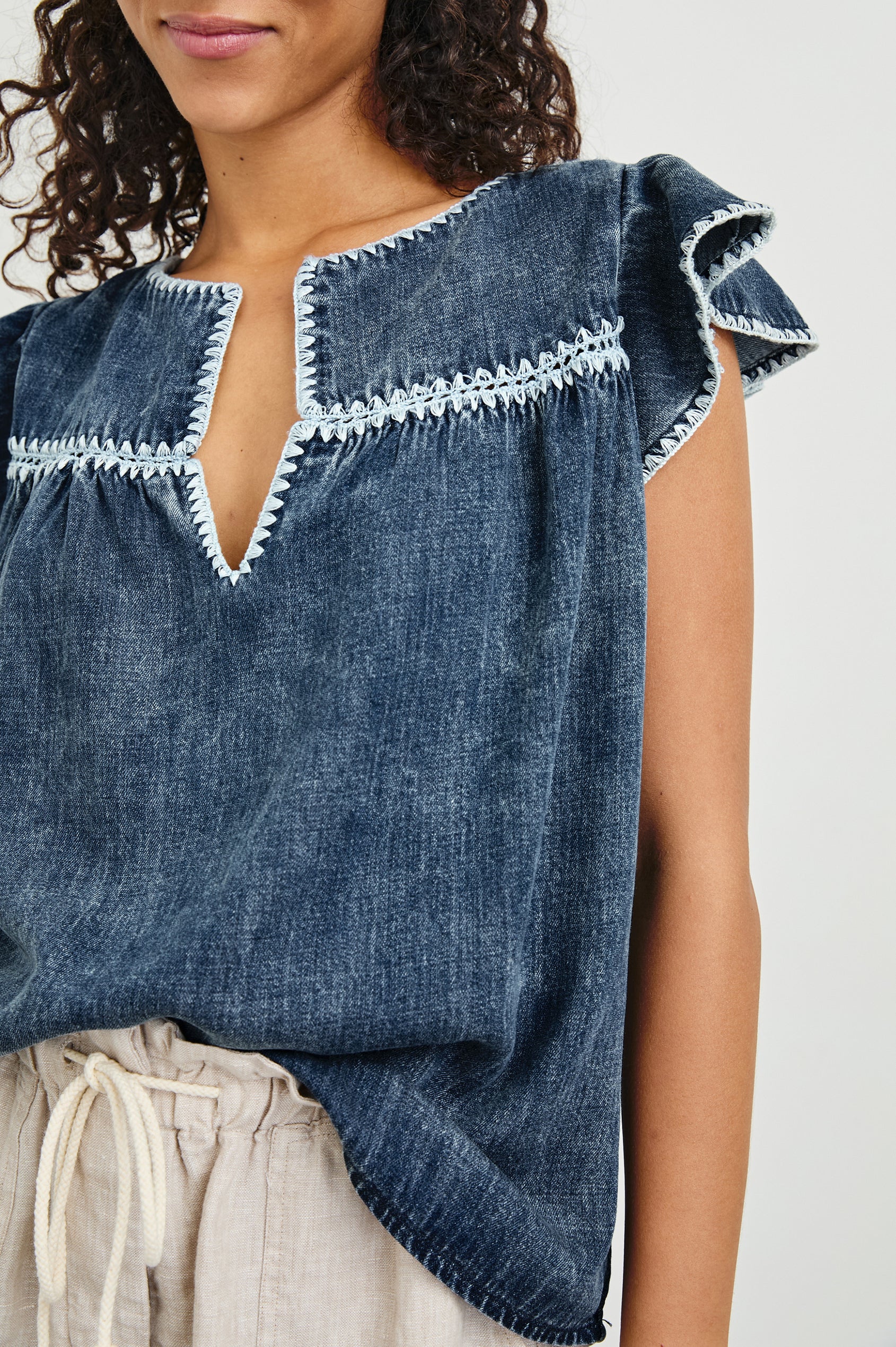 Rails Tafia Top