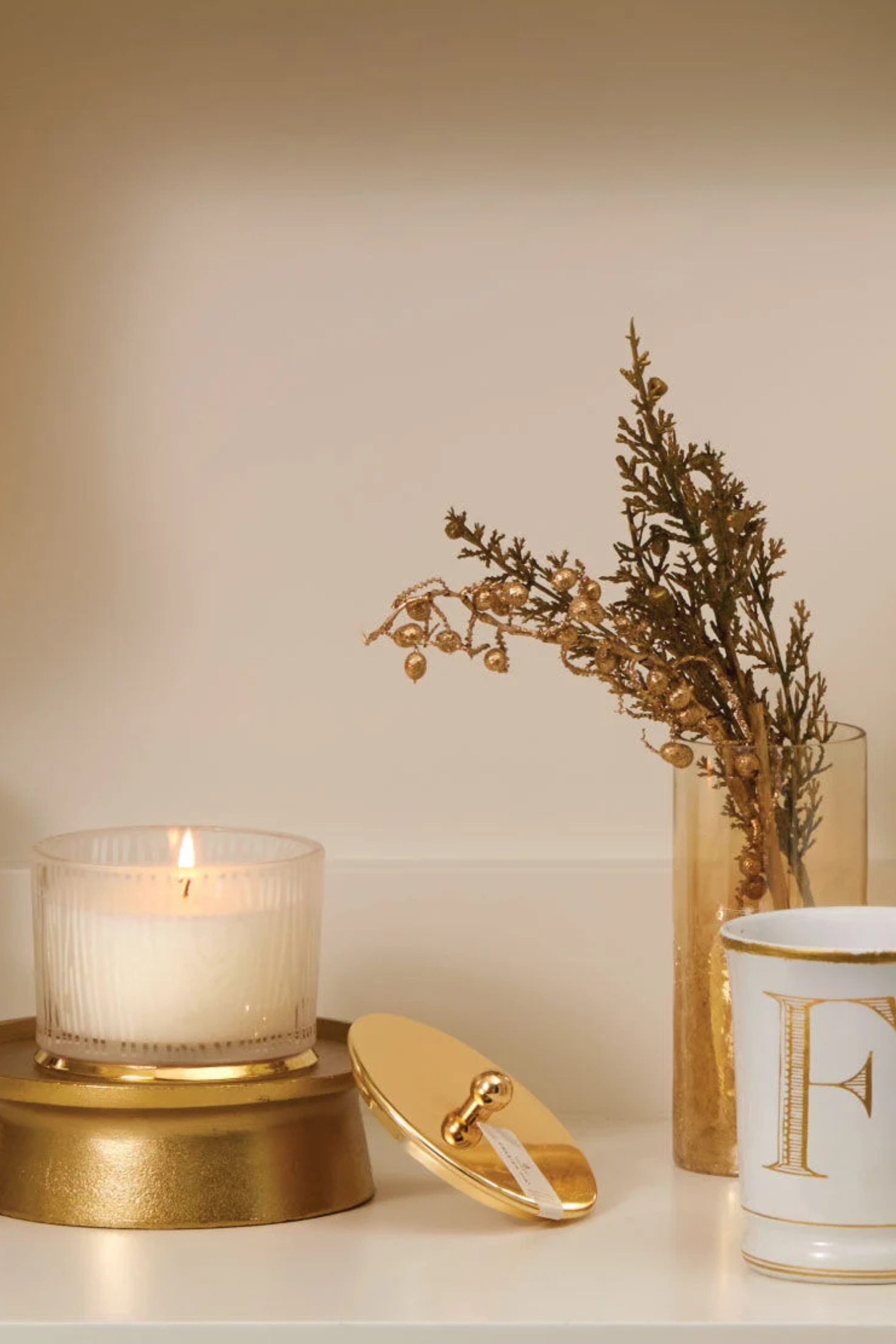 Thymes Frasier Fir Medium Gilded Wood Grain
