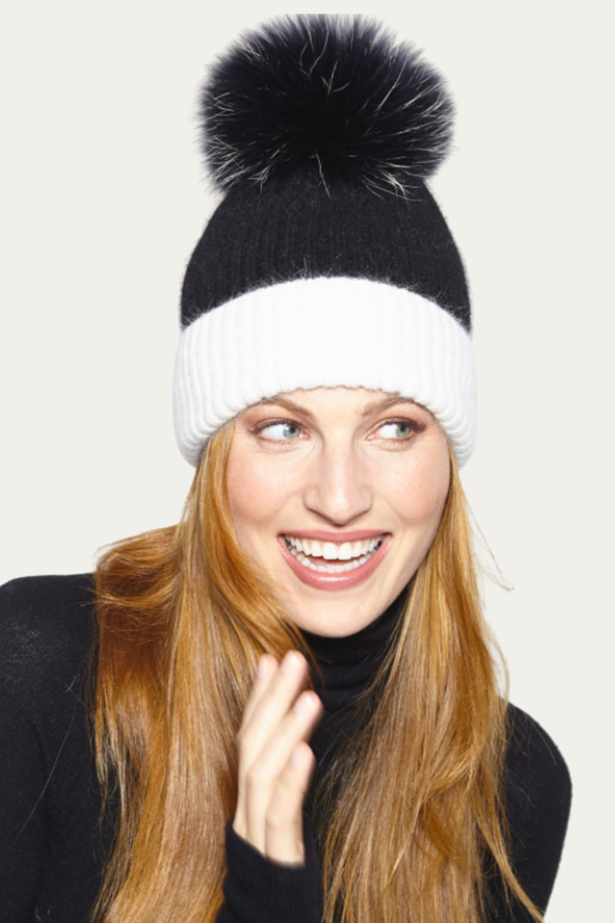 Linda Richards Two-Tone Knit PomPom Hat
