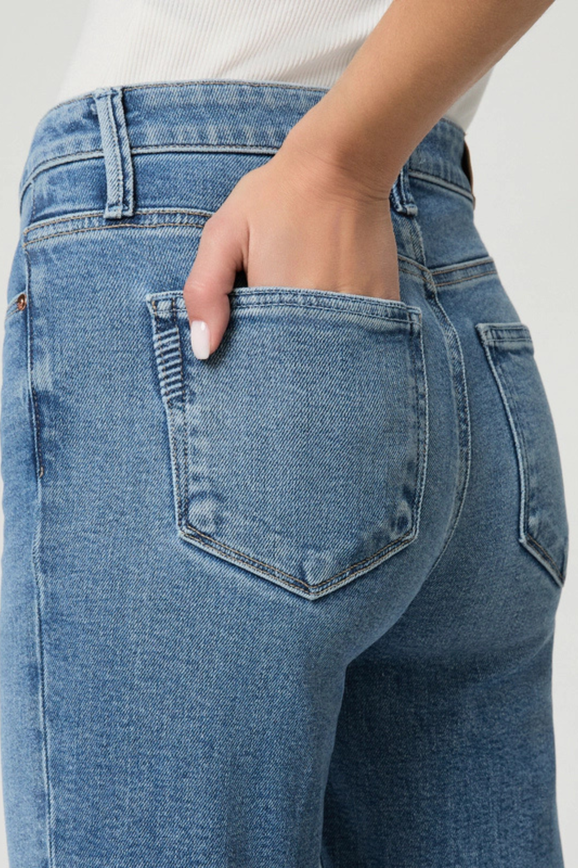 Paige High Rise Laurel Canyon in Big Sky