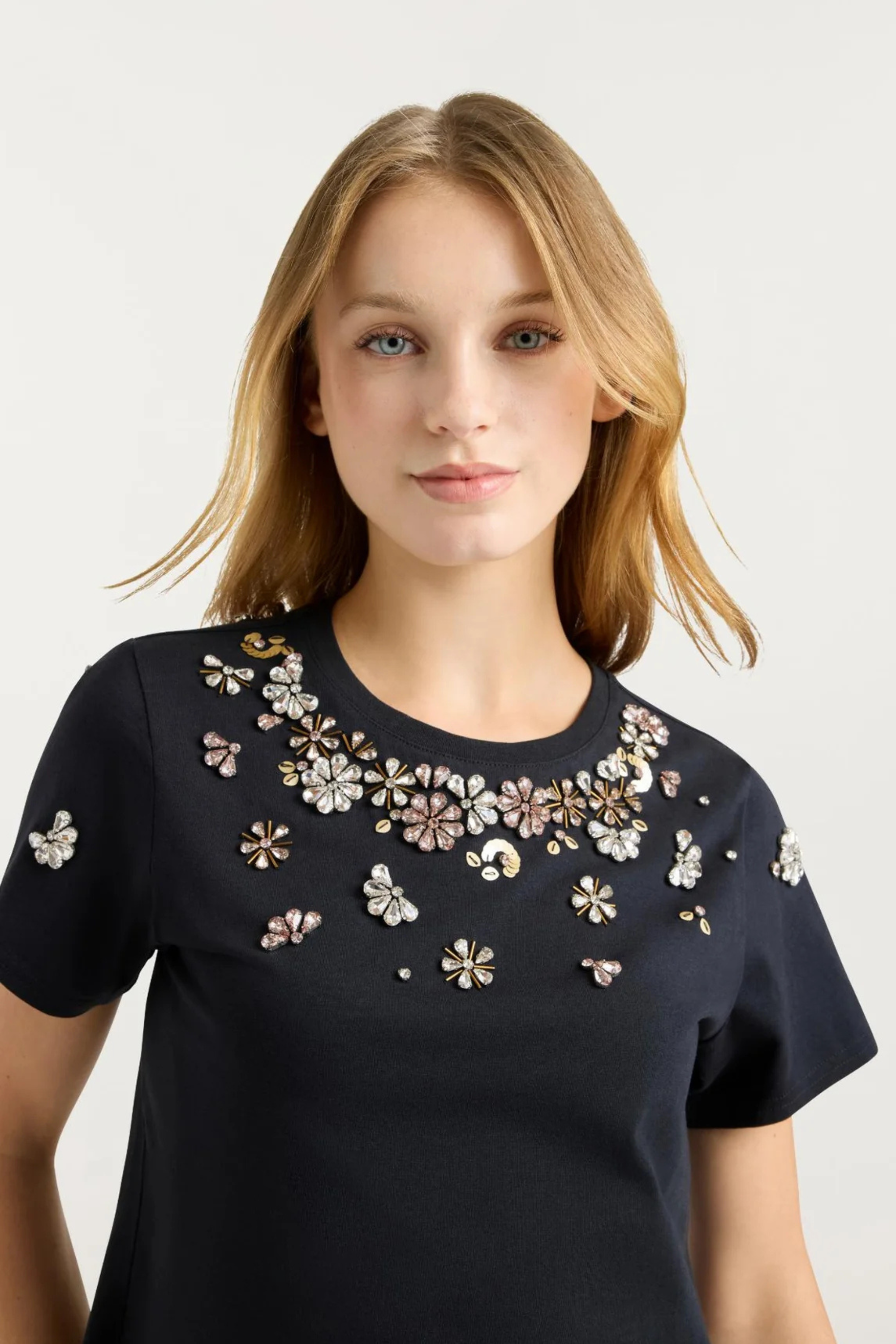 Cinq a Sept Tumbling Flower Tee