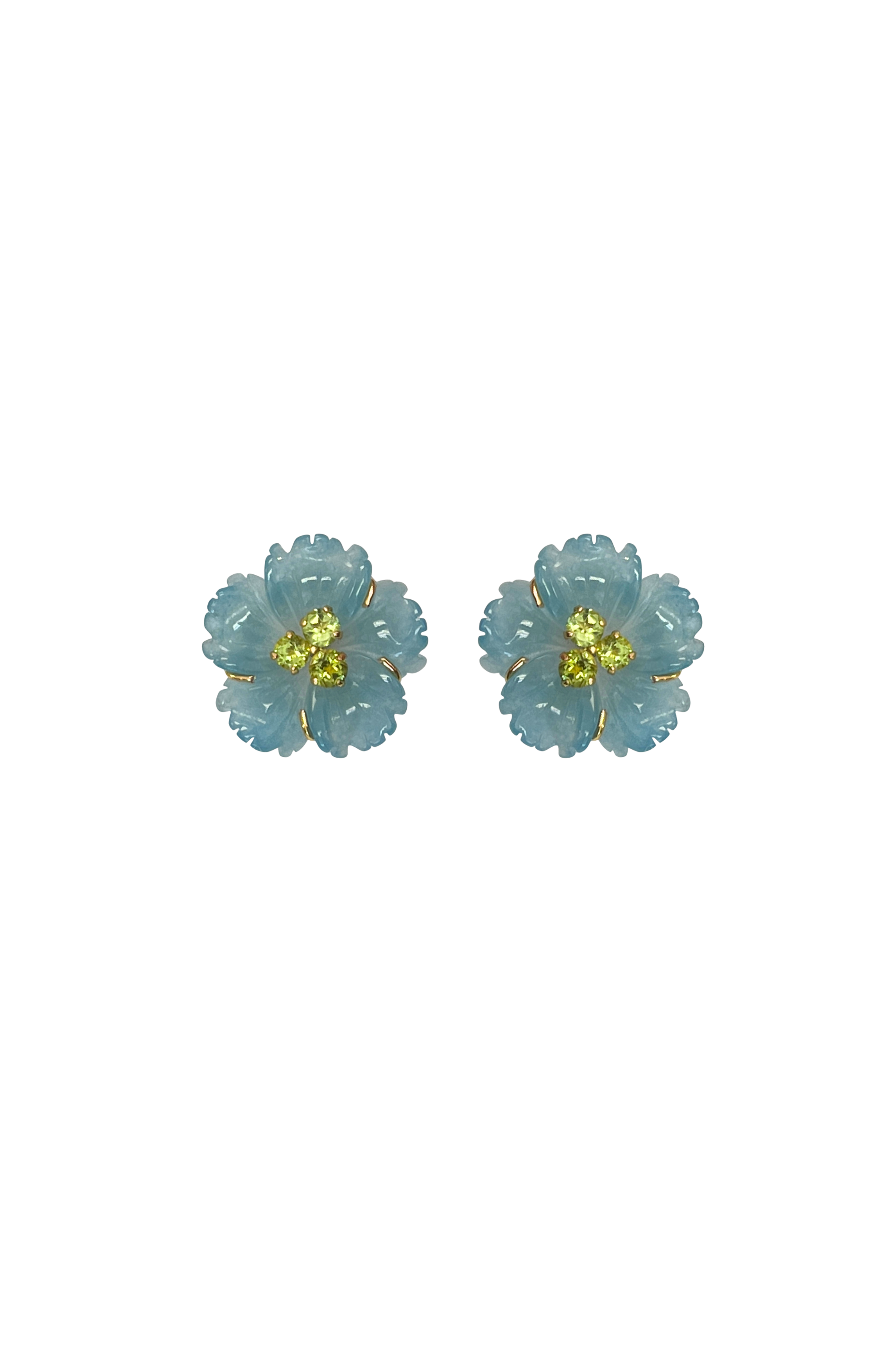 Bounkit Carved Flower Earring
