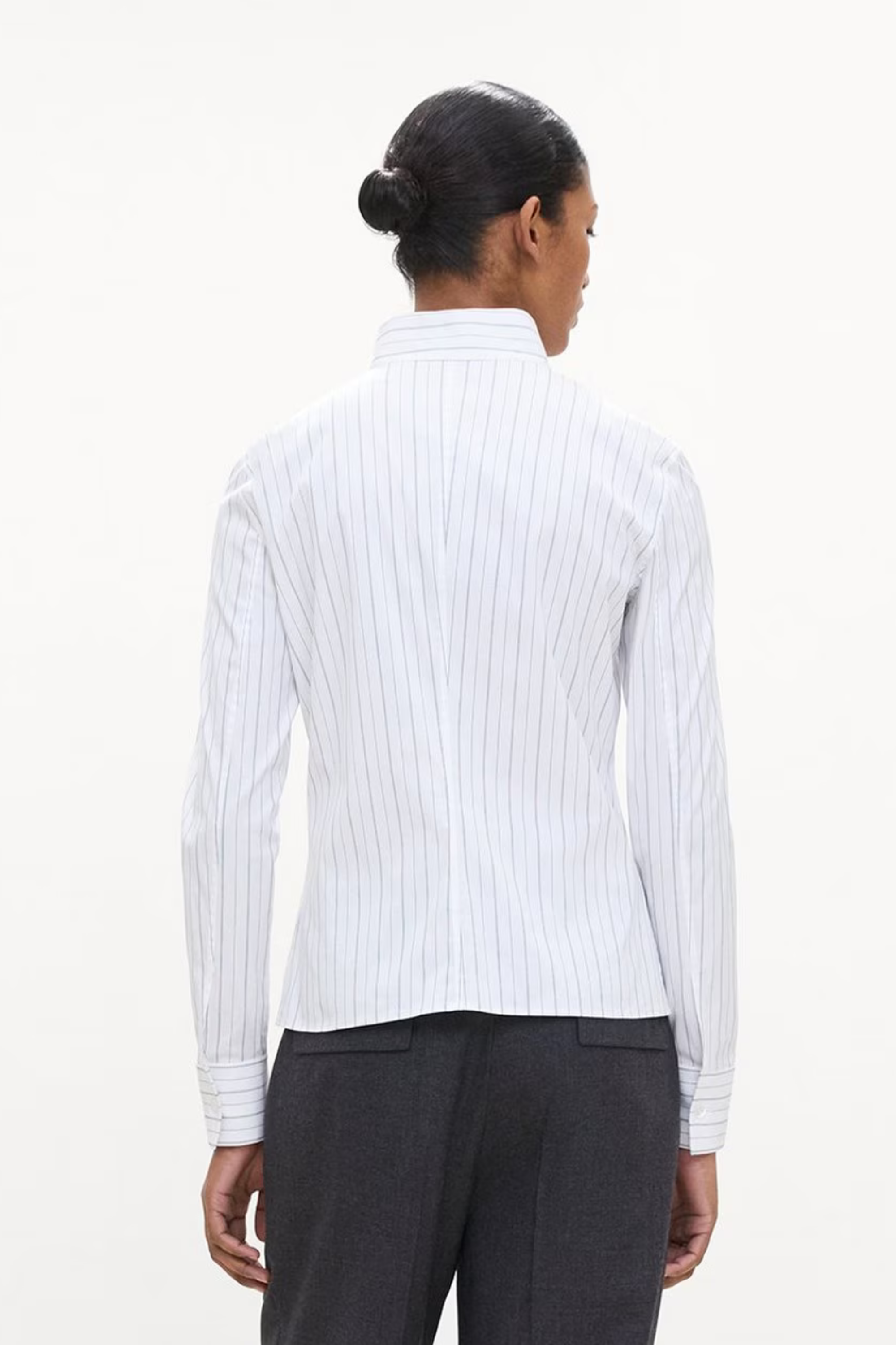 Theory Minimal Tailored Shirt in White/Black