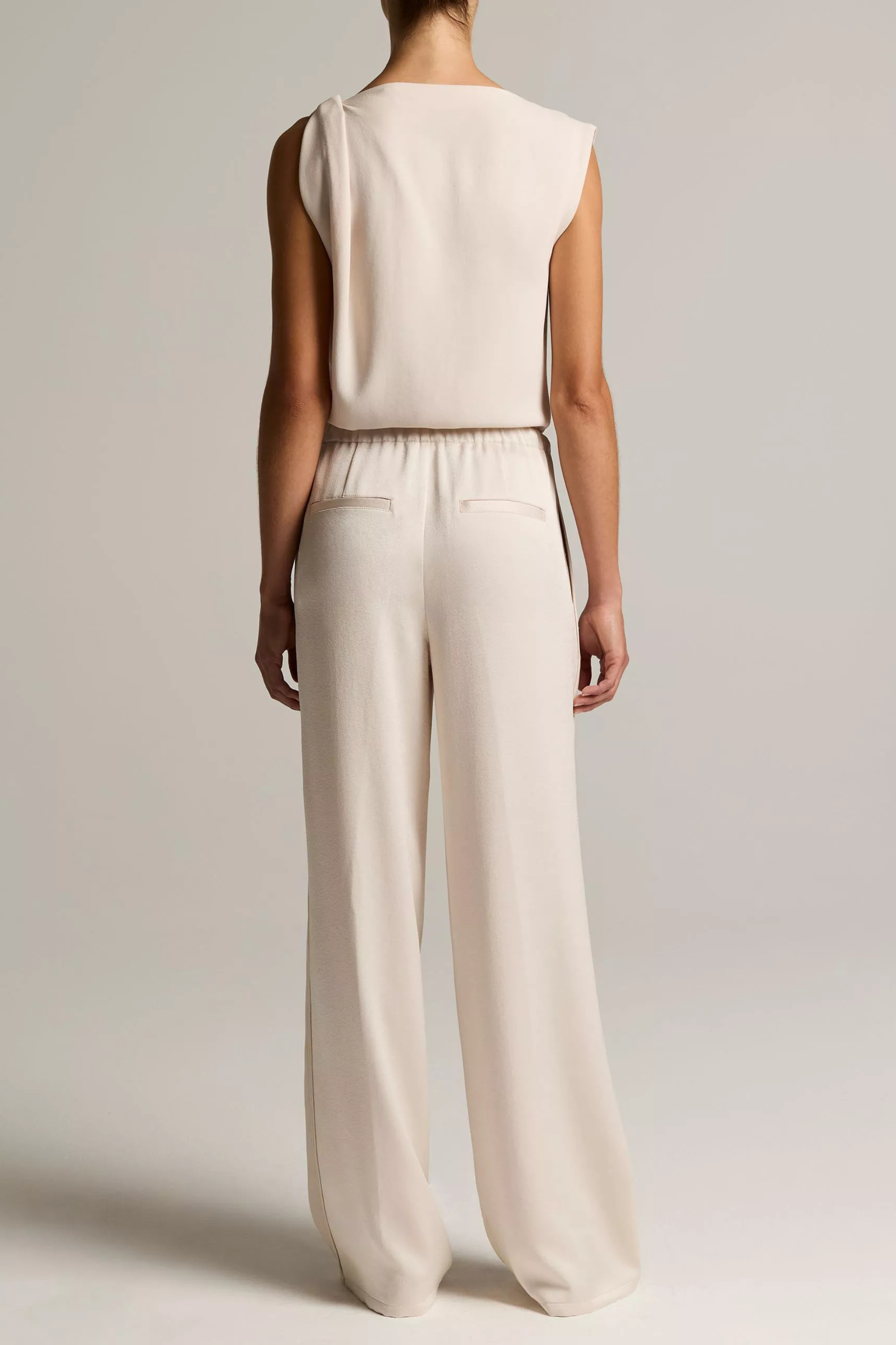 Vince Mid Waist Shine Crepe Pull On