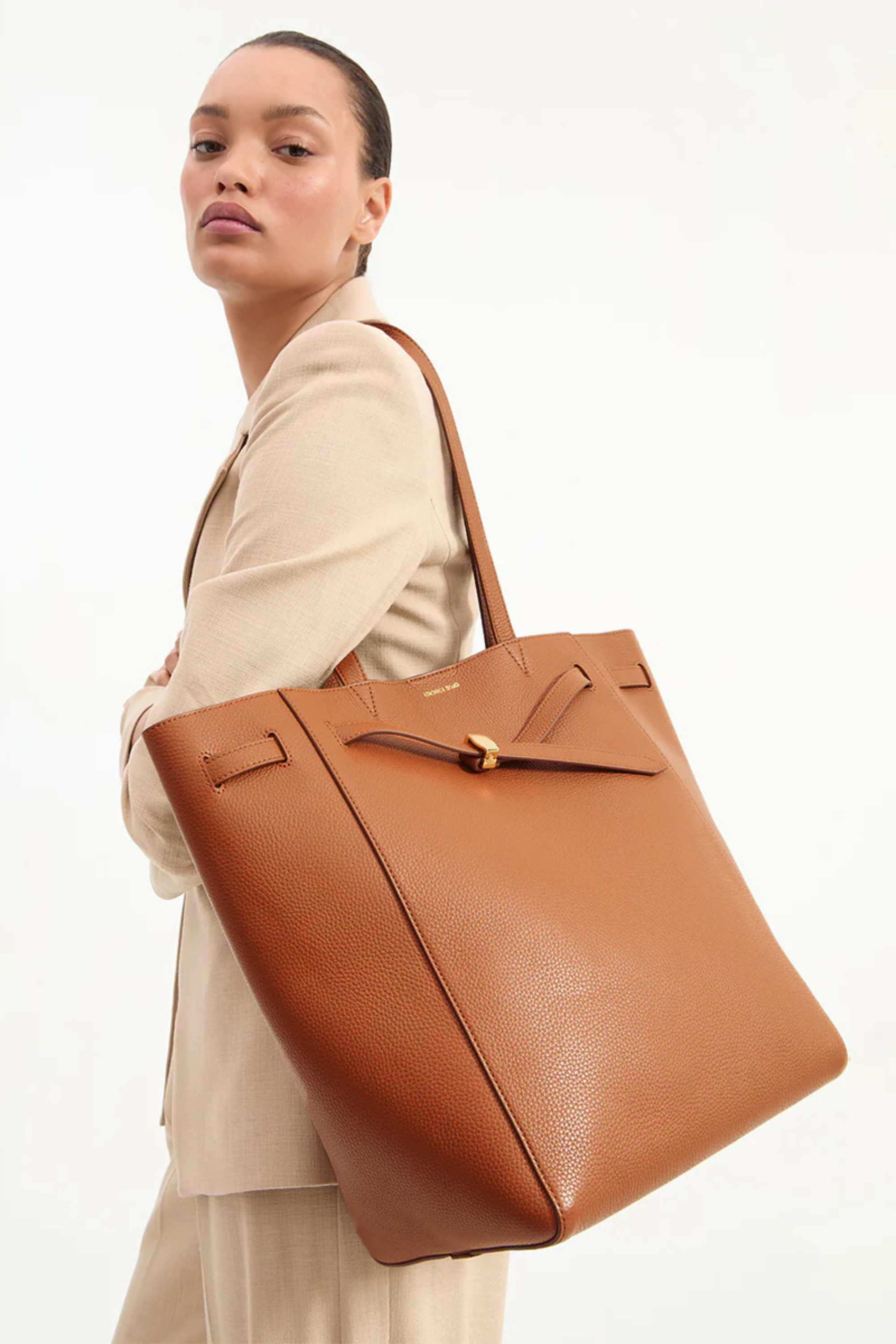 Veronica Beard Dash Tote