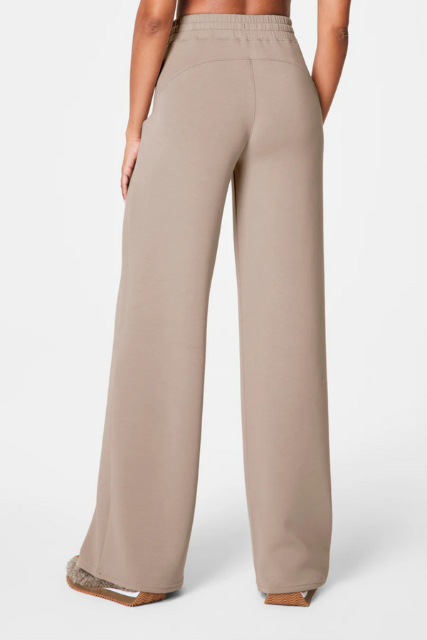 Spanx AirEssentials Wide Leg Pant