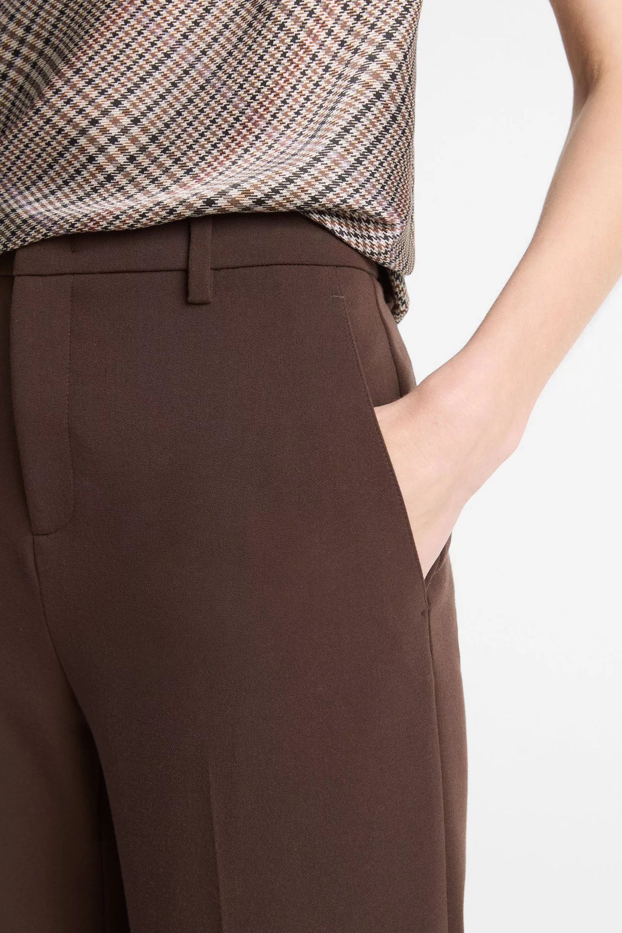 Vince Mid Rise Tailored Flare Pant