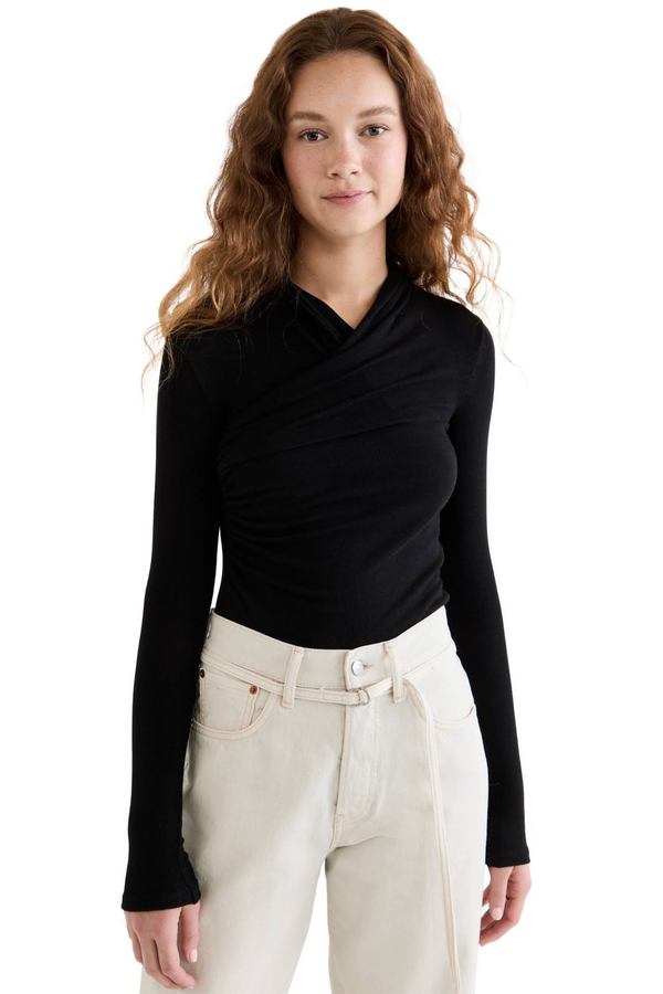 Vince Fixed Wrap Top