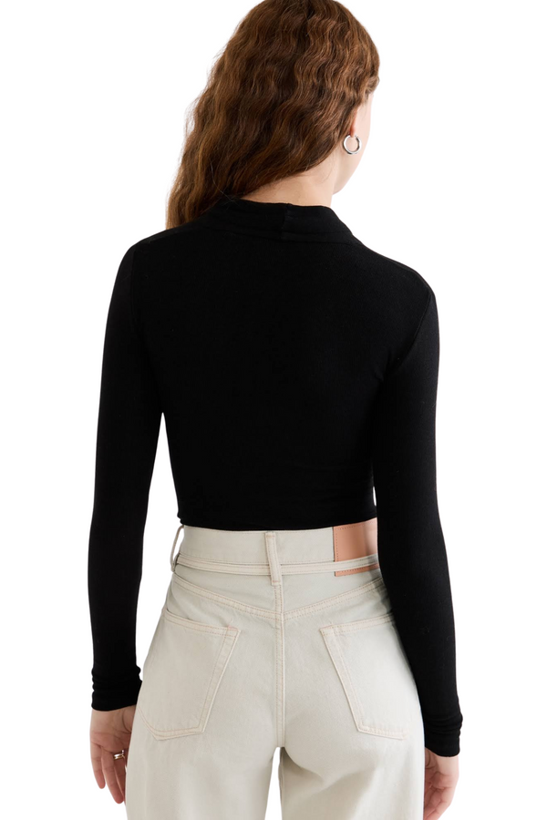 Vince Fixed Wrap Top
