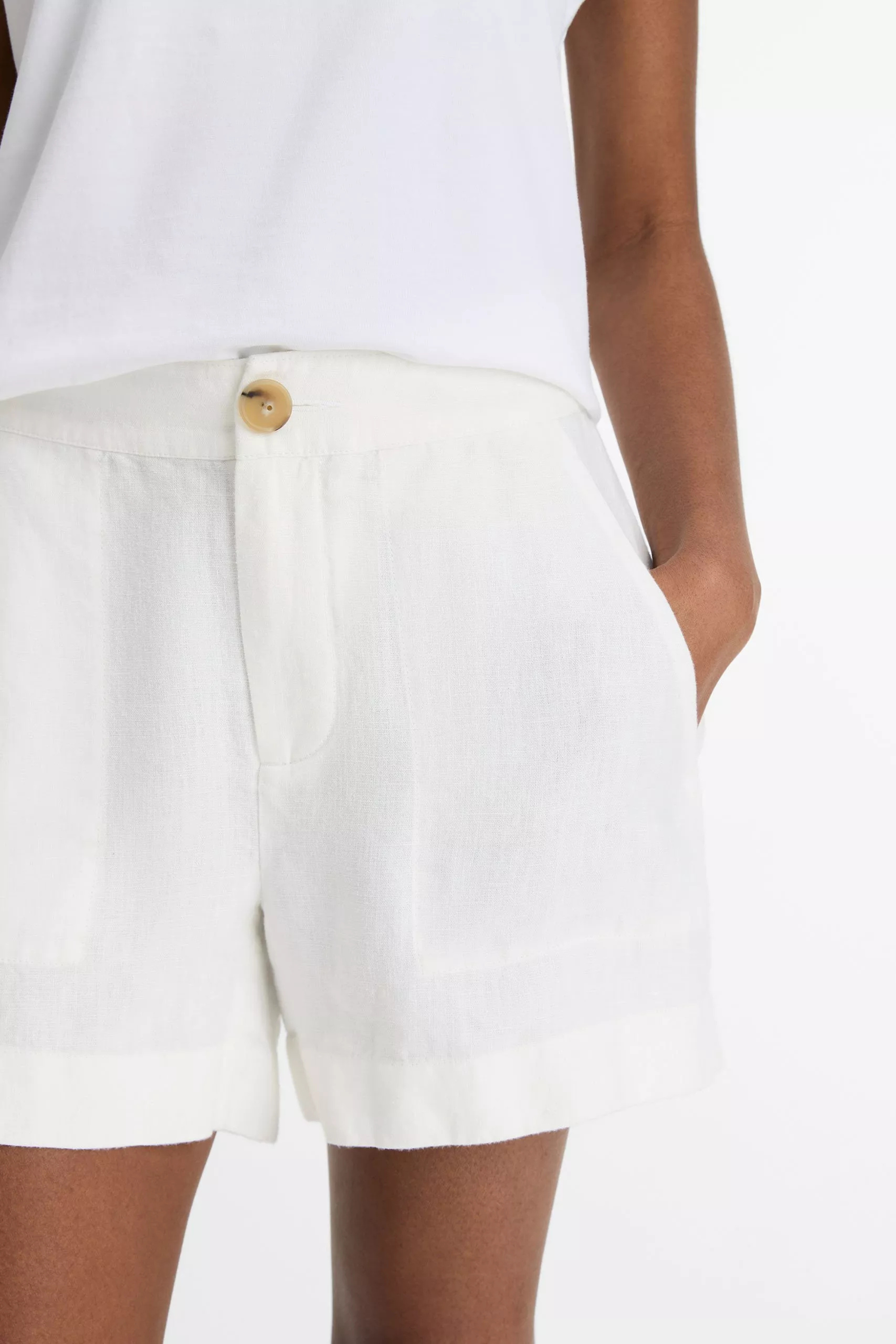 Vince Mid Rise Hemp Short