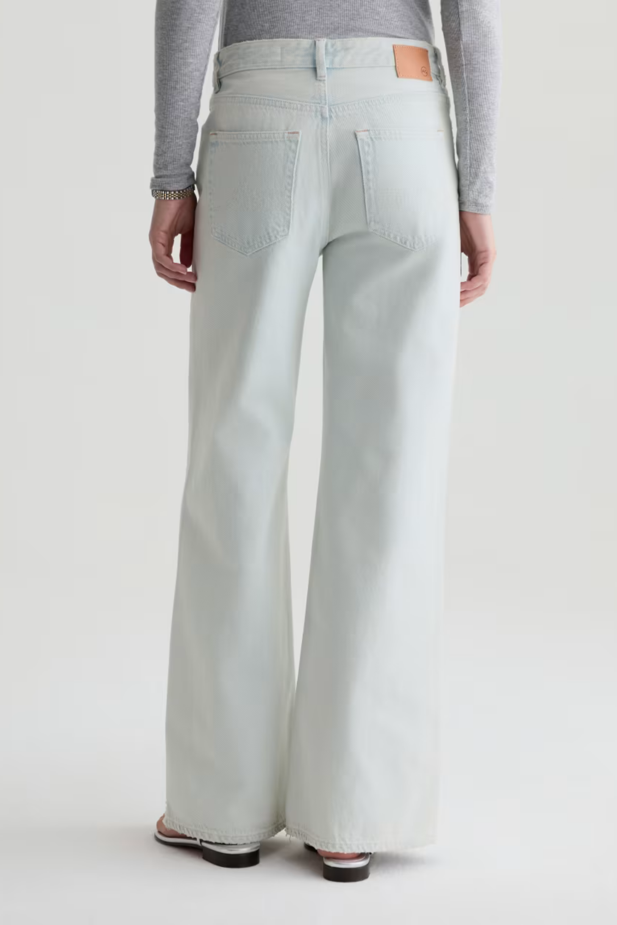 AG Saige Wide Leg in Luminance