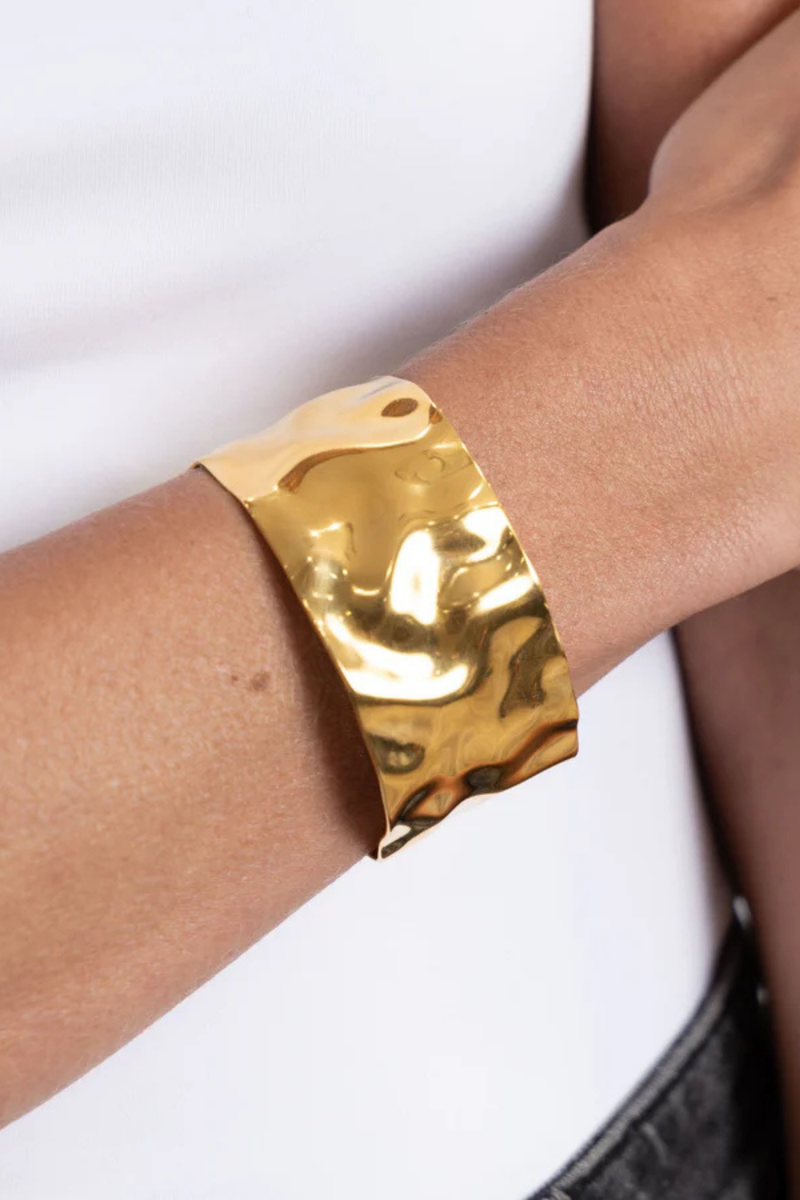 Sahira Shira Hammered Cuff