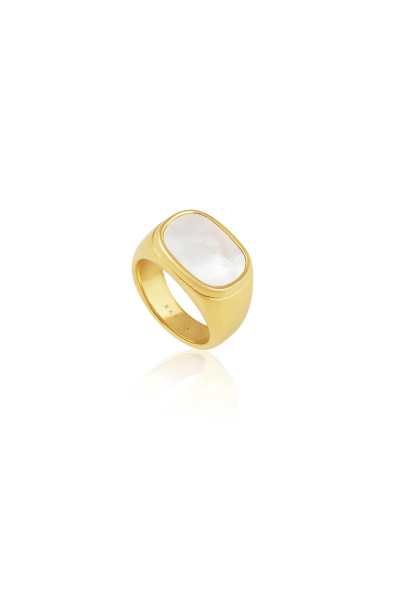 Sahira Pearl Signet Ring