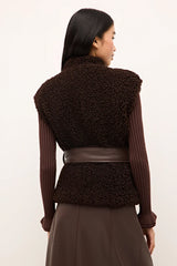 Marie Oliver Astrid Vest